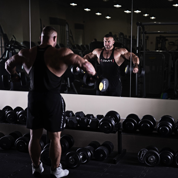 PRO 8 KG RUNDHANTEL MIT GUMMIUMMANTELUNG HMS