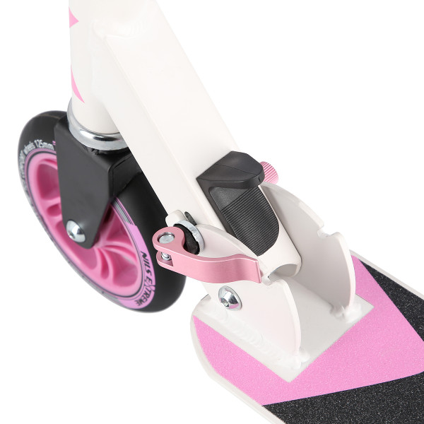HD125 PINK-WHITE SCOOTER NILS EXTREME