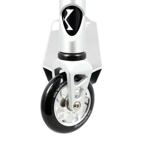 HS120 STUNT SCOOTER NILS EXTREME