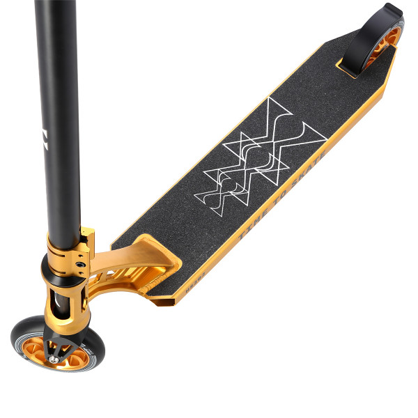HS202 PRO BLACK-GOLD STUNT SCOOTER NILS EXTREME