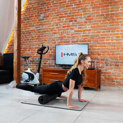 GRAY-BLACK FITNESSMATTE MIT ÖSEN HMS PREMIUM