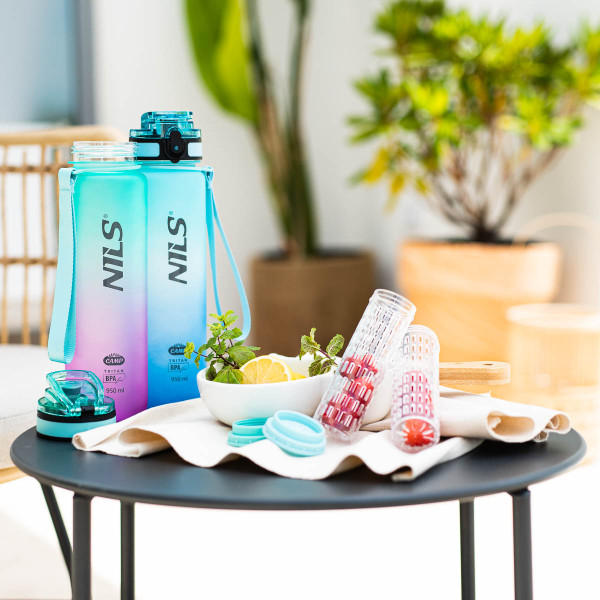 BLAU TRINKFLASCHE TRITAN NILS CAMP