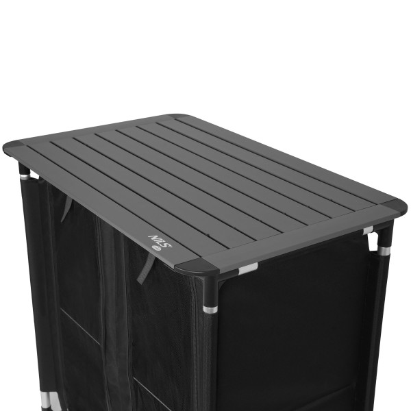 TOURISTISCHER KLAPPBARER SCHRANK MIT ARBEITSPLATZ NILS CAMP